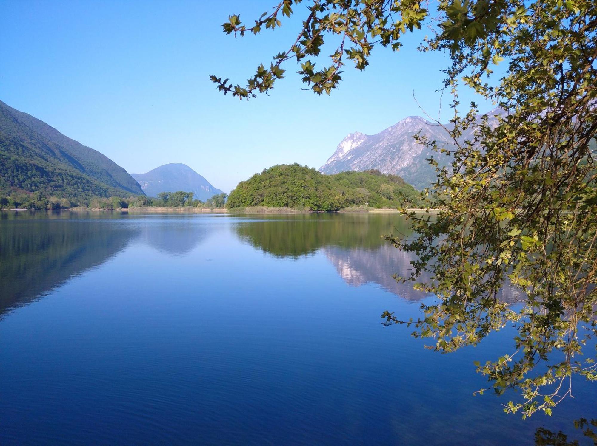 Villaggio Turistico Il Lago Dorato 카를라조 외부 사진