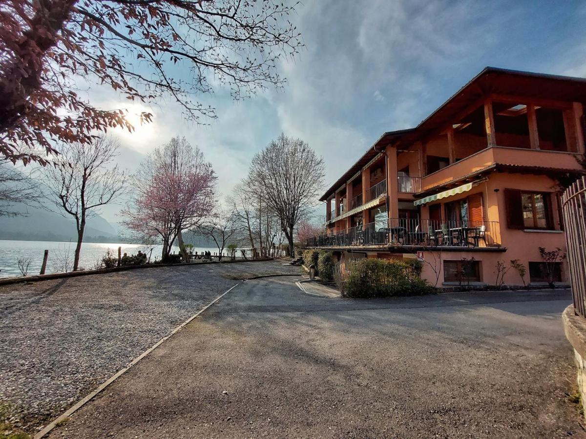Villaggio Turistico Il Lago Dorato 카를라조 외부 사진